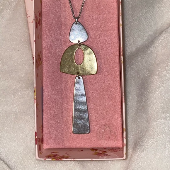 Lucky Brand Jewelry - Two Tone Hammer Metal Necklace